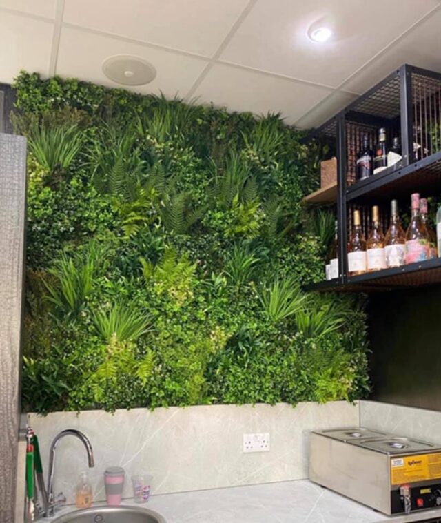 Easiwall behind worktop